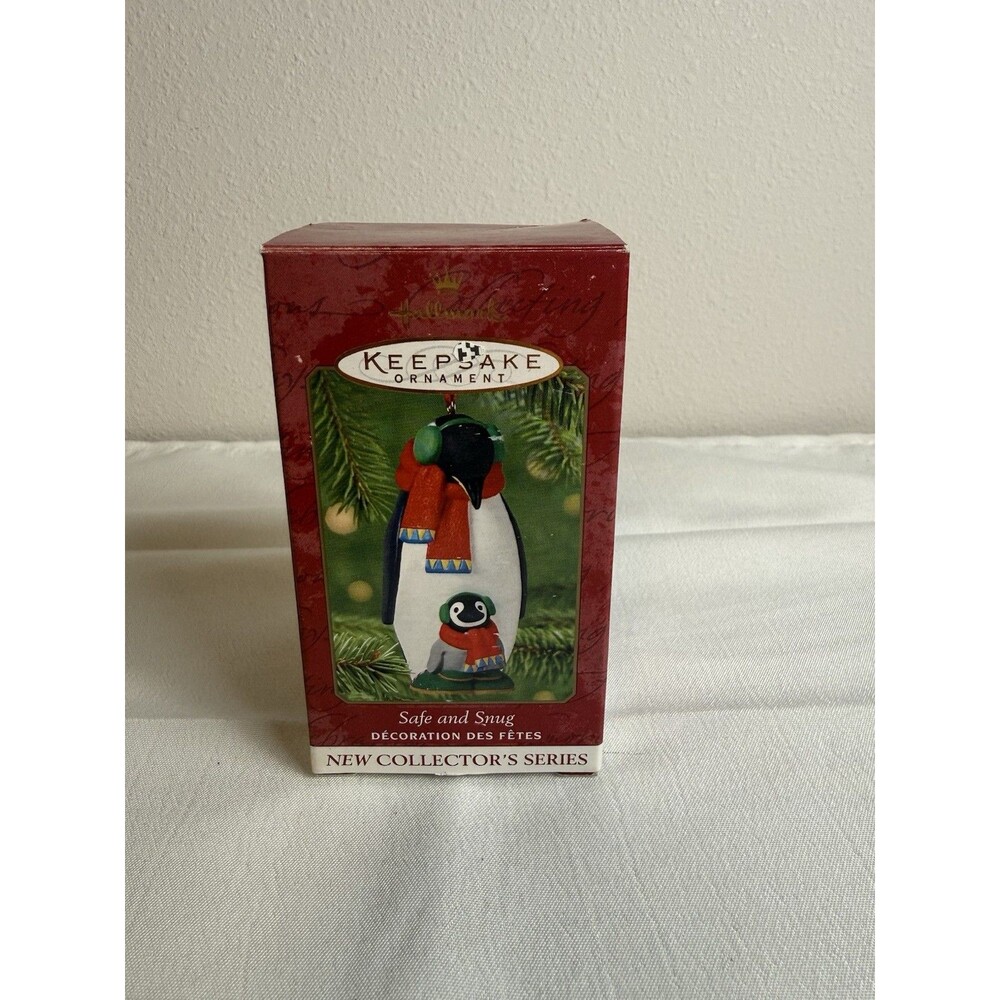 Hallmark Christmas Ornament 2001 Collectible